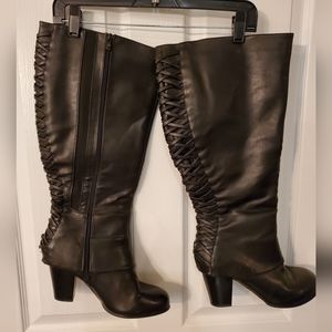 NWT Women's boots